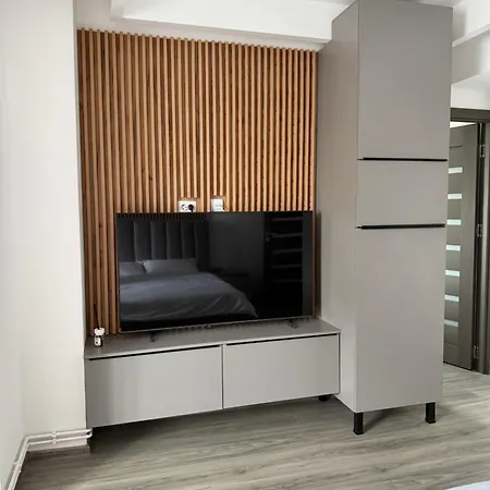 Garsoniera De Lux Cu Balcon