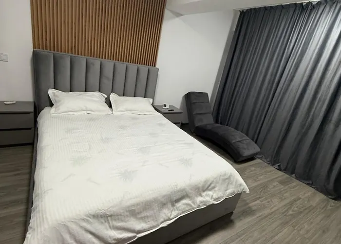 Апартаменты Garsoniera De Lux Cu Balcon